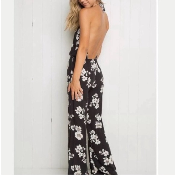 BRANDY MELVILLE Floral CALEB Halter Romper O/S - Picture 2 of 3